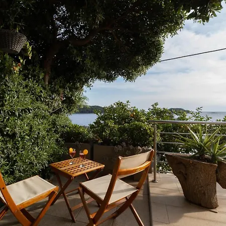 Pudaric Lejlighed Prizba