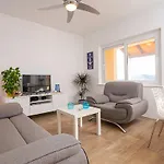Pudaric Apartment *